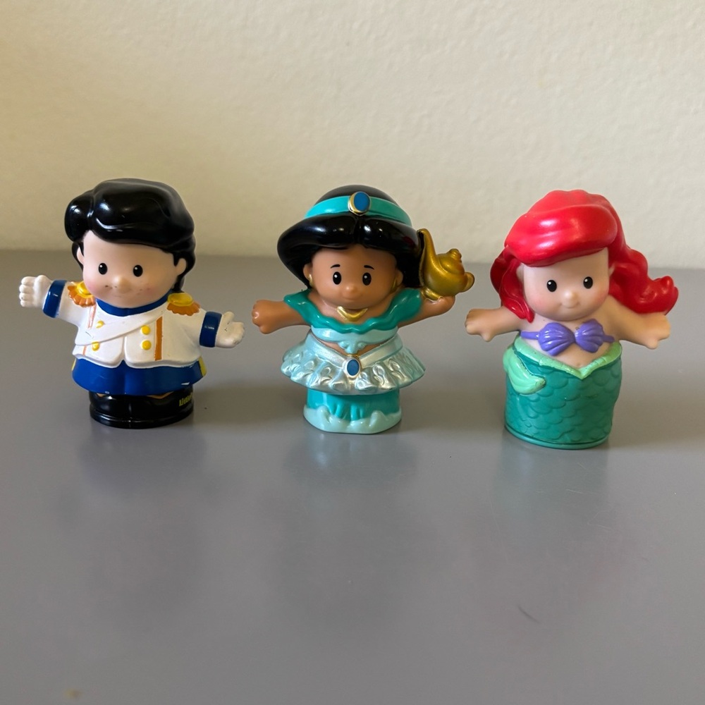 FISHER-PRICE Little People Disney Figures
